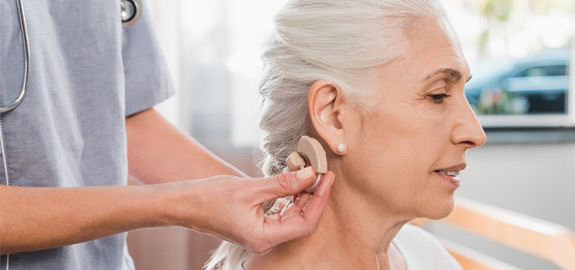 medicare providing hearing aid for senior
